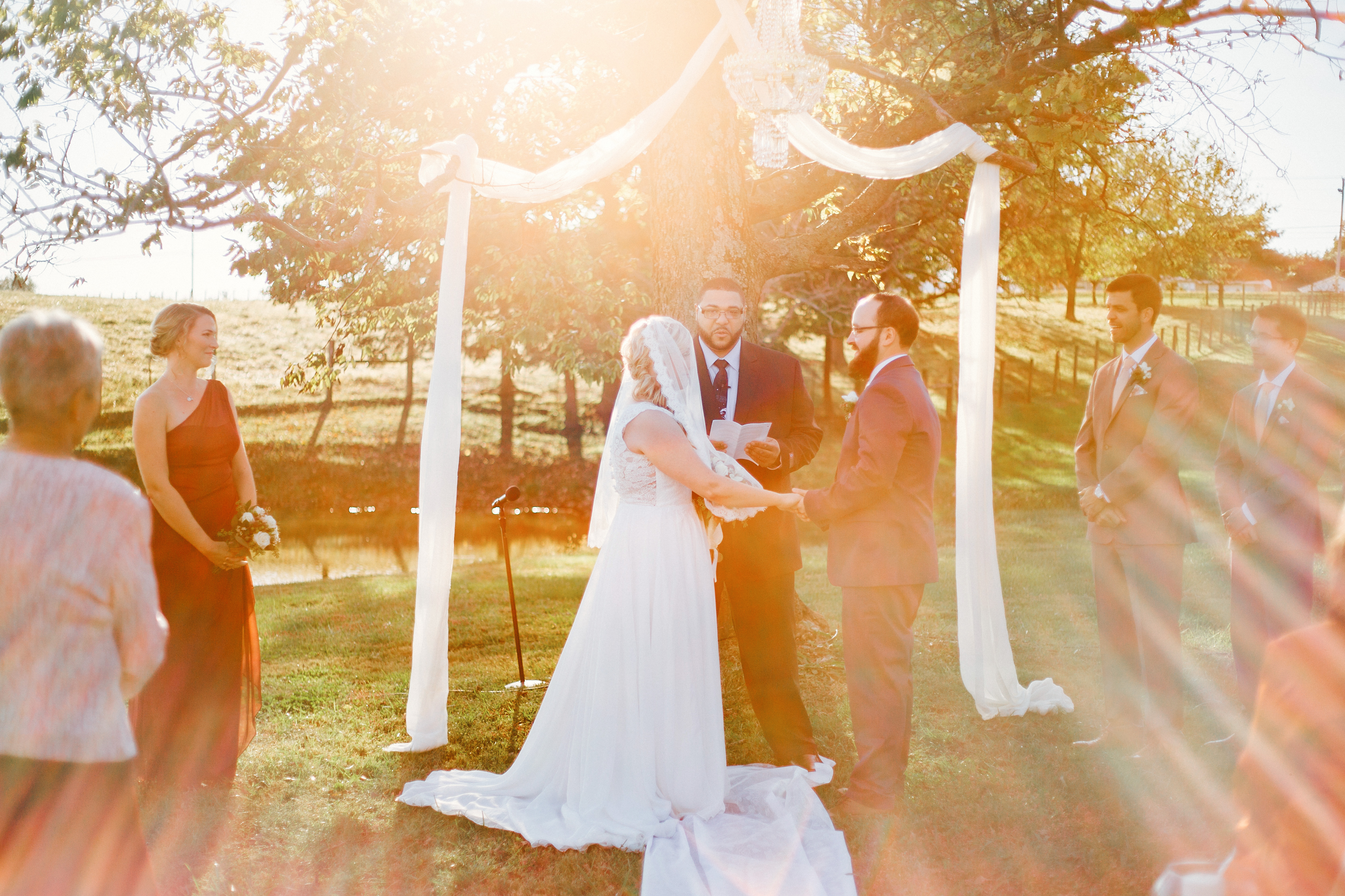 14 Stunning Outdoor Wedding Ceremonies Warrenwood Manor 